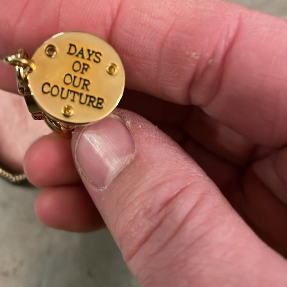 Retired Juicy Couture pink hourglass charm YJRU2195 new in box - Picture 3 of 17